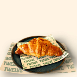 كرواسون باللوز
Almond Croissant